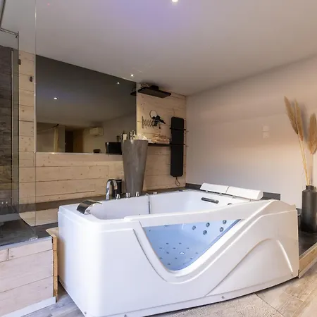 Loft Apartment